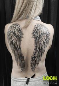 Loch Studio Tattoo - Skrzydła na plecach