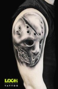 Loch Studio Tattoo - Tatuaż na ramieniu