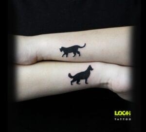 Loch Studio Tattoo - mały tatuaż kot i pies