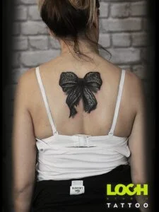 Loch Studio Tattoo - Wstążka