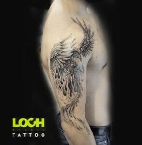 Loch Studio Tattoo - Feniks z mieczem