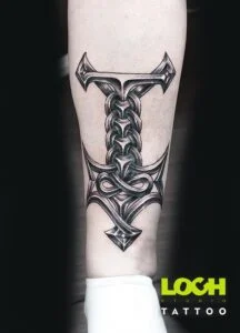 Loch Studio Tattoo - Tatuaż na nodze