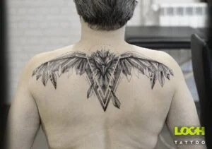 Loch Studio Tattoo - Geometryczny orzeł